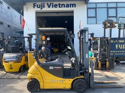 Xe nâng điện Komatsu FB20A-12