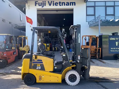 Xe nâng điện Komatsu FB25-12